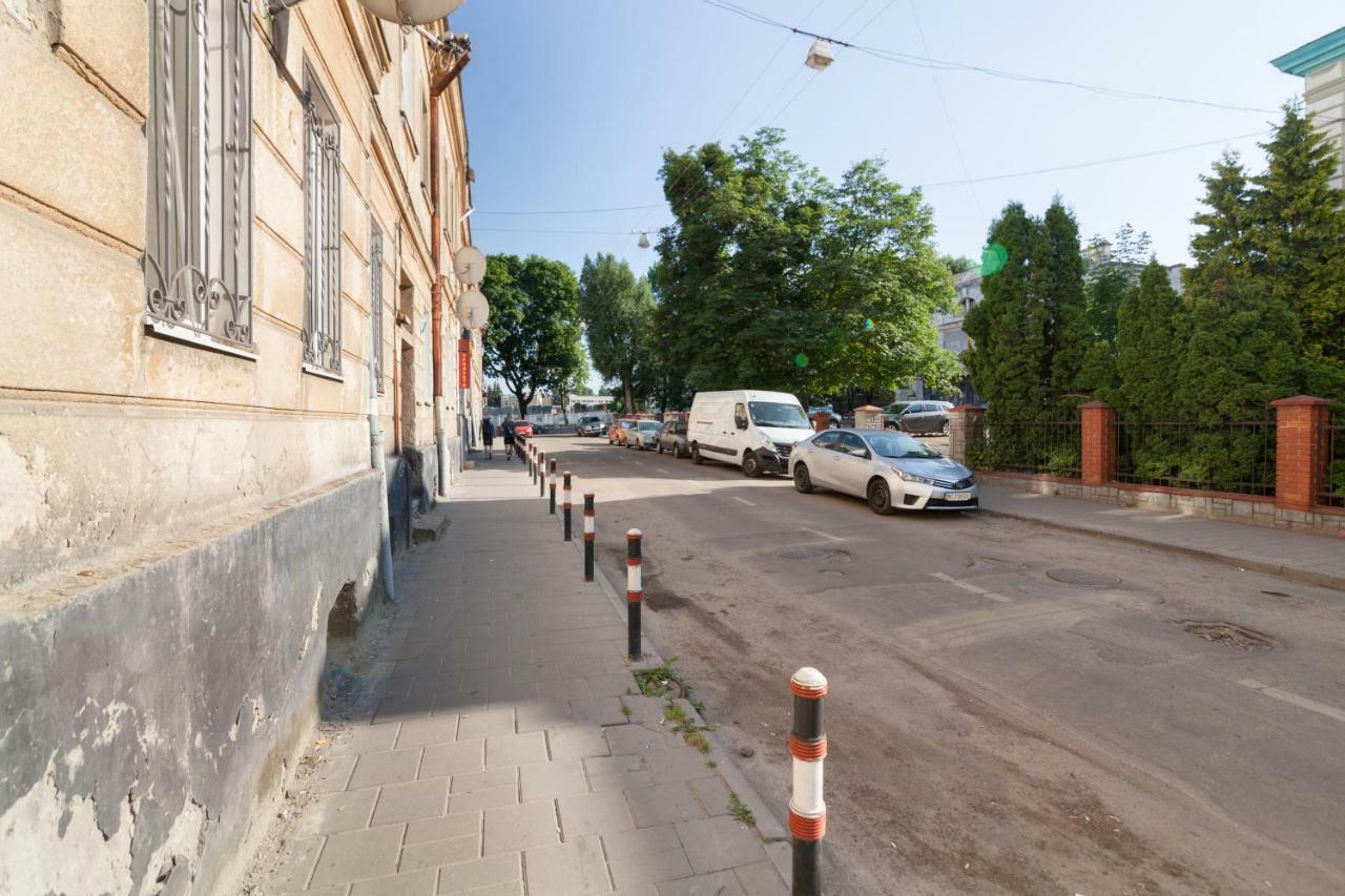 Delux Leopolli Apartments Near Shopping Mall Forum Lviv Exterior photo